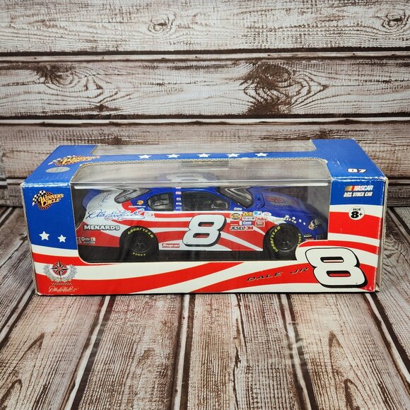 2007 Dale Earnhardt Jr. #8 DEI Stars And Strips Nascar 1:24 Diecast in Case - Picture 3 of 8